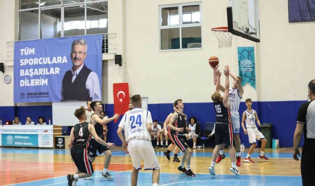 Nilüfer'de 'Kardeş Kentler Basketbol Turnuvası' başladı